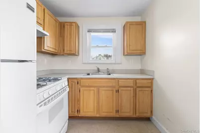 145-51 Arlington Terrace, Jamaica, NY 11435 - Photo 5