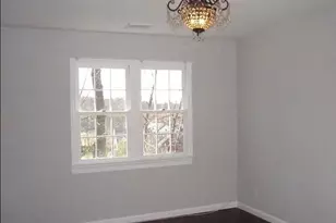 10 Duke of Gloucester, Manhasset, NY 11030 - Photo 13