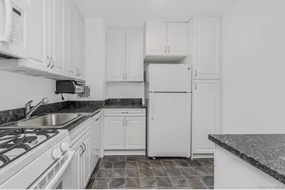 21 Fairview Avenue #416, Tuckahoe, NY 10707 - Photo 9