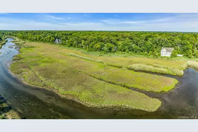 56 S Country Road, Westhampton, NY 11977 - Photo 41