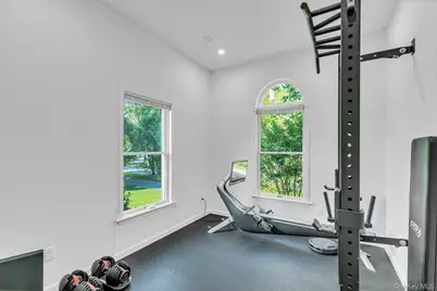 56 S Country Road, Westhampton, NY 11977 - Photo 29