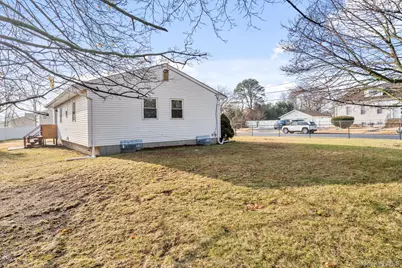 43 Nimitz Avenue, Brentwood, NY 11717 - Photo 5