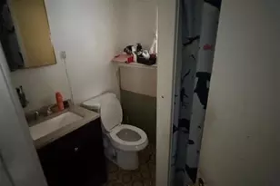 15 Foley Pl, Huntington Station, NY 11746 - Photo 7