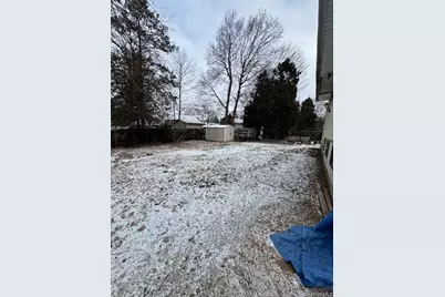 15 Foley Place, Huntington Station, NY 11746 - Photo 9