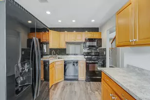 29 Stanford Ct, Wantagh, NY 11793 - Photo 7