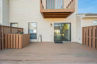 29 Stanford Court, Wantagh, NY 11793 - Photo 23