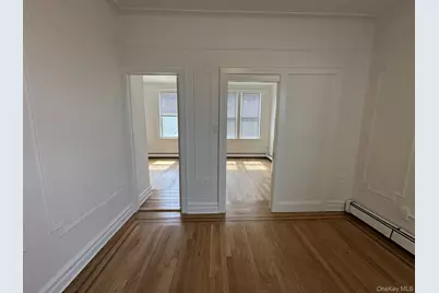 117 Plandome Road #2R, Manhasset, NY 11030 - Photo 9