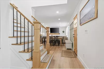 2180 Feuereisen Avenue, Ronkonkoma, NY 11779 - Photo 19