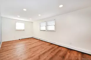 233 Meyer Ave, Valley Stream, NY 11580 - Photo 15