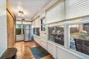 186-15 Grand Central Pkwy, Jamaica, NY 11432 - Photo 9