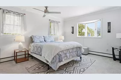 44 Oak Street, Westhampton Beach, NY 11978 - Photo 13