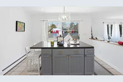 44 Oak Street, Westhampton Beach, NY 11978 - Photo 7