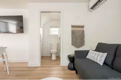 170 Beach 92, Far Rockaway, NY 11693 - Photo 5