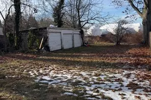 223 Park Ave, Huntington, NY 11743 - Photo 11