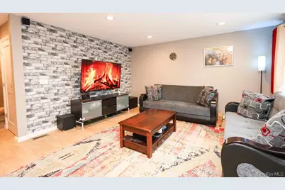 14520 133rd Avenue, Jamaica, NY 11436 - Photo 7