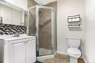 4 Laura Dr, Airmont, NY 10952 - Photo 25