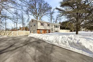 4 Laura Dr, Airmont, NY 10952 - Photo 3