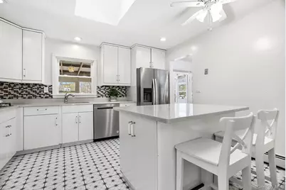 4 Laura Drive, Airmont, NY 10952 - Photo 7