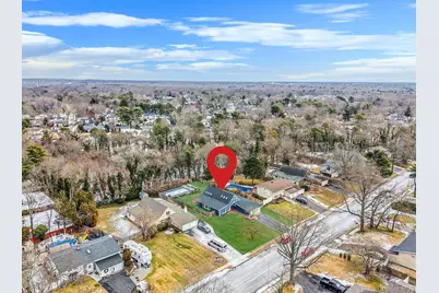 167 Silverleaf Lane, Islandia, NY 11749 - Photo 11