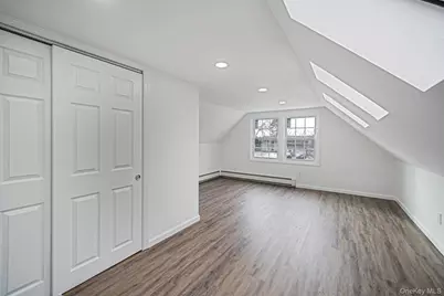 167 Silverleaf Lane, Islandia, NY 11749 - Photo 35