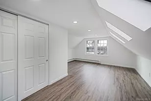 167 Silverleaf Ln, Islandia, NY 11749 - Photo 35