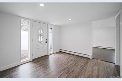 167 Silverleaf Lane, Islandia, NY 11749 - Photo 13