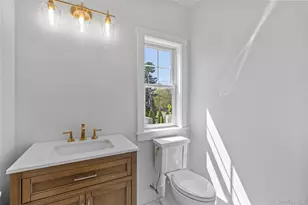 561 King St, Port Chester, NY 10573 - Photo 13