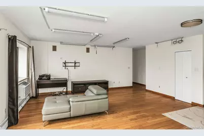 147-45 Barclay Avenue #5B, Flushing, NY 11355 - Photo 9