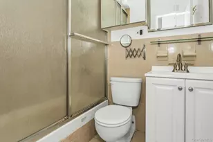 147-45 Barclay Ave, Flushing, NY 11355 - Photo 19