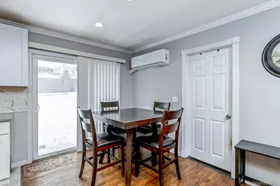 2700 Falcon Avenue, Medford, NY 11763 - Photo 13