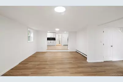 461 Avondale Drive, Shirley, NY 11967 - Photo 5