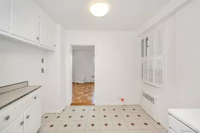 3530 Henry Hudson Parkway #1E, Bronx, NY 10463 - Photo 13