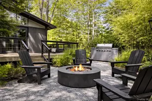 15 Lake View Ct, Southampton, NY 11968 - Photo 13