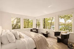 15 Lake View Ct, Southampton, NY 11968 - Photo 17