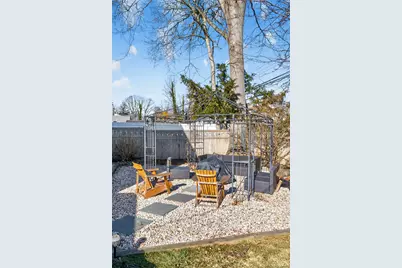 350 Pin Oak Lane, Westbury, NY 11590 - Photo 29