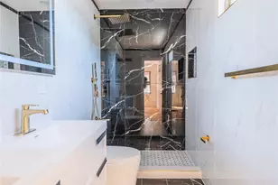 64-31 138th St, Flushing, NY 11367 - Photo 15