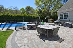 103 Silver Beech Ln, Calverton, NY 11933 - Photo 9