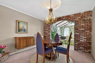 7 Carling Dr, New Hyde Park, NY 11040 - Photo 23