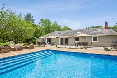 215 Northfield Lane, Southold, NY 11971 - Photo 1