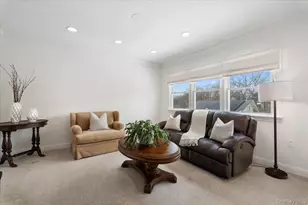 1224 Knickerbocker Ave, Mamaroneck, NY 10543 - Photo 13