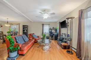 777 Johnson Ave, Ronkonkoma, NY 11779 - Photo 5