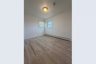 717 Doane Avenue, Bellport, NY 11713 - Photo 11