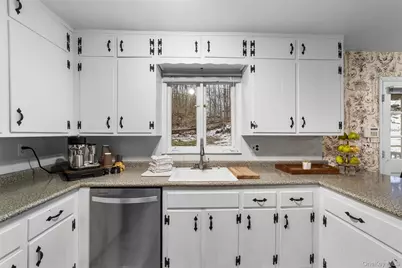 3 Gilman Lane, Cortlandt Manor, NY 10567 - Photo 11