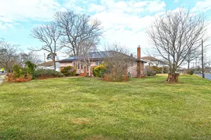 175 Woods Rd, North Babylon, NY 11703 - Photo 3