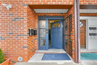 253-34 West End Drive #1st Floor, Little Neck, NY 11362 - Photo 3