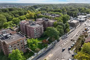 224-24 Union Tpke, Oakland Gardens, NY 11364 - Photo 19