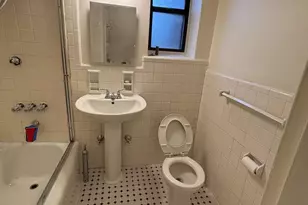 224-24 Union Tpke, Oakland Gardens, NY 11364 - Photo 13