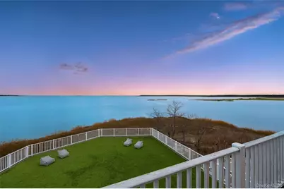 112 Pine Avenue, Flanders, NY 11901 - Photo 3