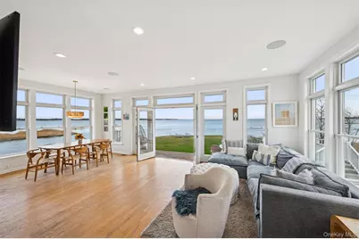 112 Pine Avenue, Flanders, NY 11901 - Photo 25