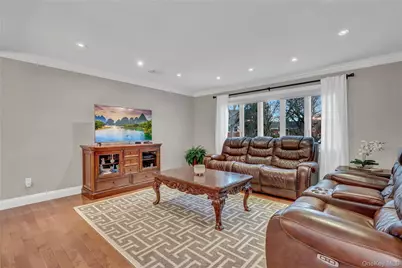 11 Fishermans Drive, Port Washington, NY 11050 - Photo 5